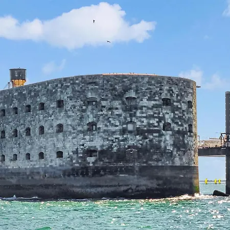 アパート Proche *